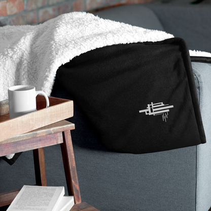 FALLINGWATER TRANQUILITY SHERPA BLANKET